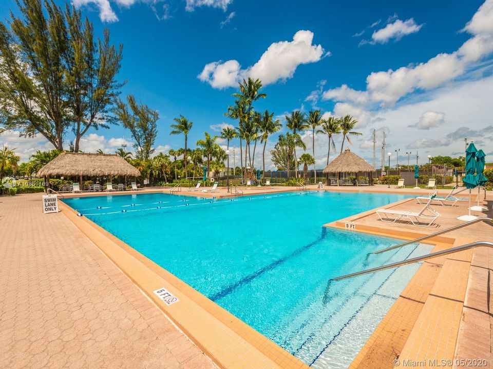 Vendido Recientemente: $335,000 (3 camas, 2 baños, 1320 Pies cuadrados)