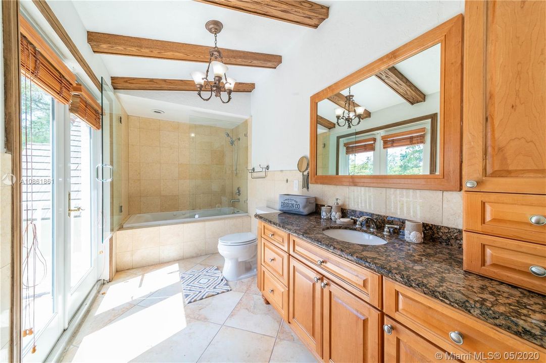 Recently Rented: $11,000 (5 beds, 4 baths, 4216 Square Feet)