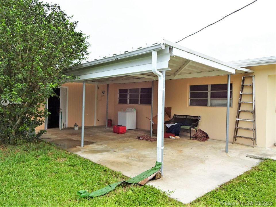 Recently Sold: $229,000 (3 beds, 1 baths, 1210 Square Feet)