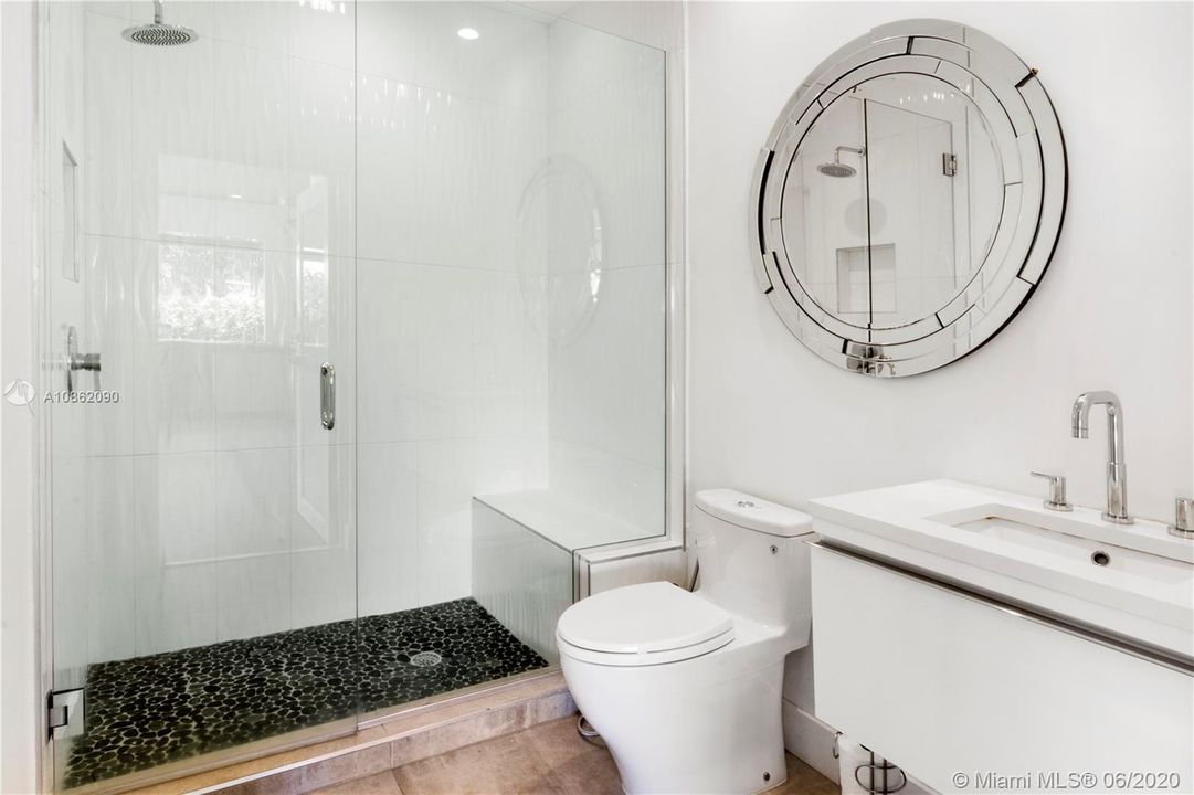Recientemente alquilado: $8,000 (5 camas, 4 baños, 2763 Pies cuadrados)
