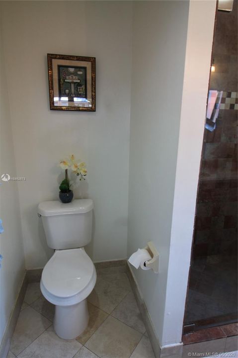 Vendido Recientemente: $410,000 (3 camas, 2 baños, 1457 Pies cuadrados)