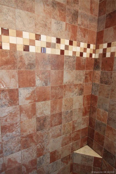 Vendido Recientemente: $410,000 (3 camas, 2 baños, 1457 Pies cuadrados)