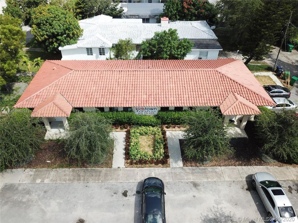 Vendido Recientemente: $950,000 (0 camas, 0 baños, 2788 Pies cuadrados)