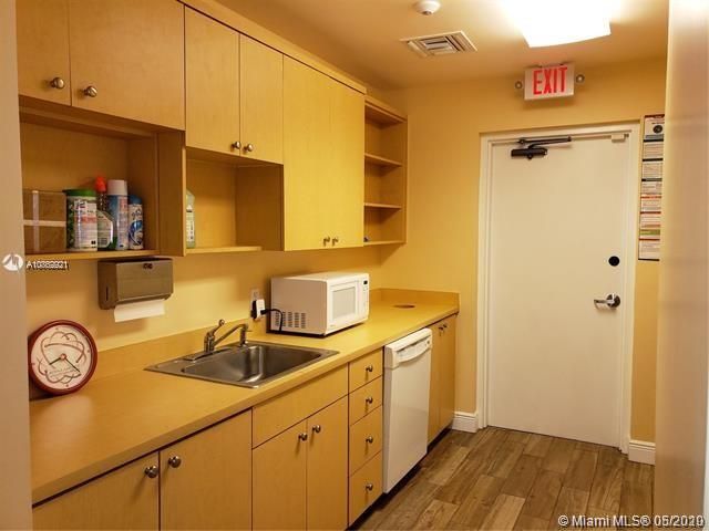 Vendido Recientemente: $950,000 (0 camas, 0 baños, 2788 Pies cuadrados)