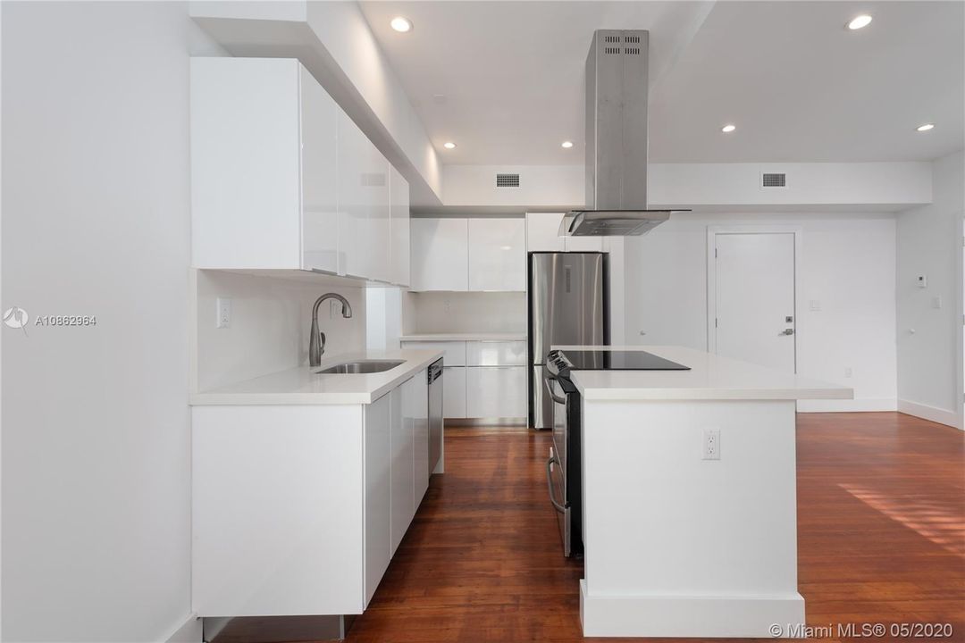 Recientemente alquilado: $1,850 (1 camas, 1 baños, 593 Pies cuadrados)