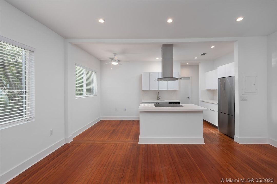 Недавно арендовано: $1,800 (1 спален, 1 ванн, 510 Квадратных фут)