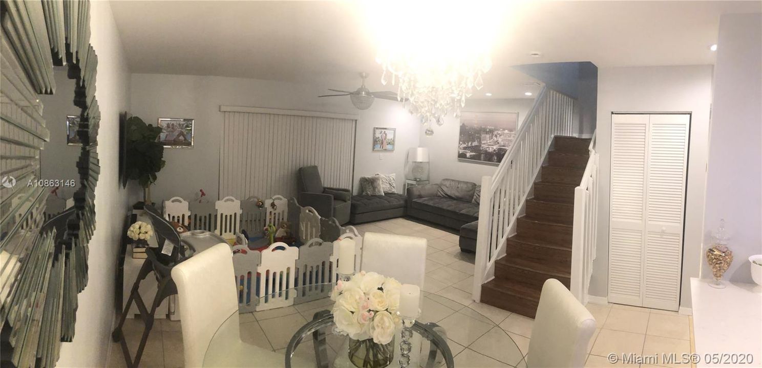 Vendido Recientemente: $293,500 (3 camas, 2 baños, 1361 Pies cuadrados)