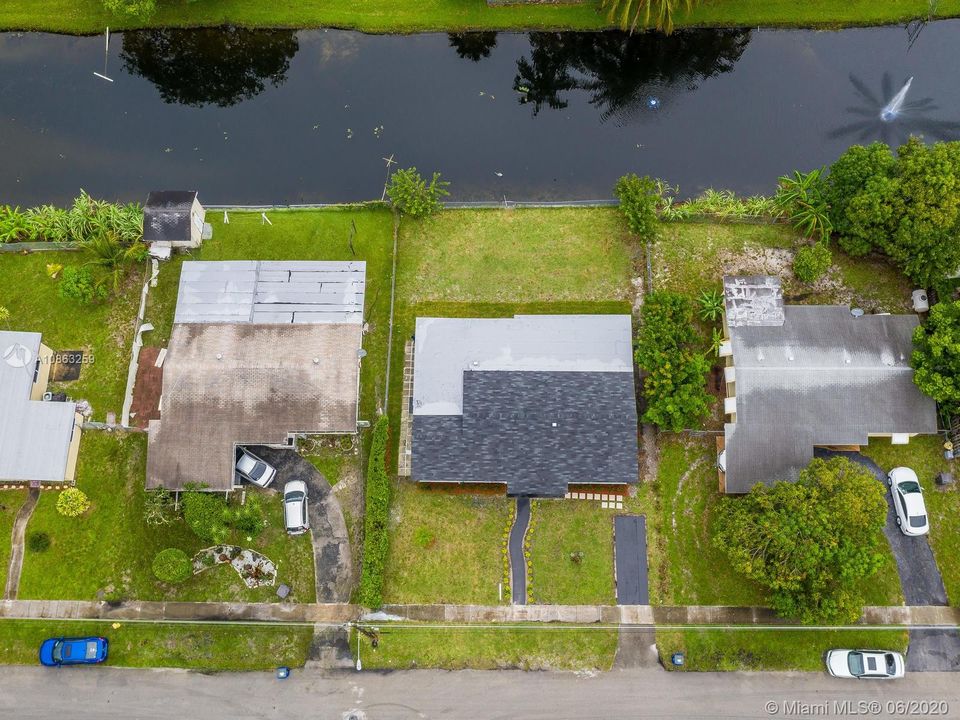 Недавно продано: $290,000 (5 спален, 2 ванн, 1813 Квадратных фут)