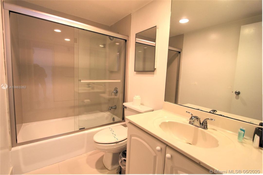 Недавно арендовано: $1,550 (1 спален, 1 ванн, 812 Квадратных фут)