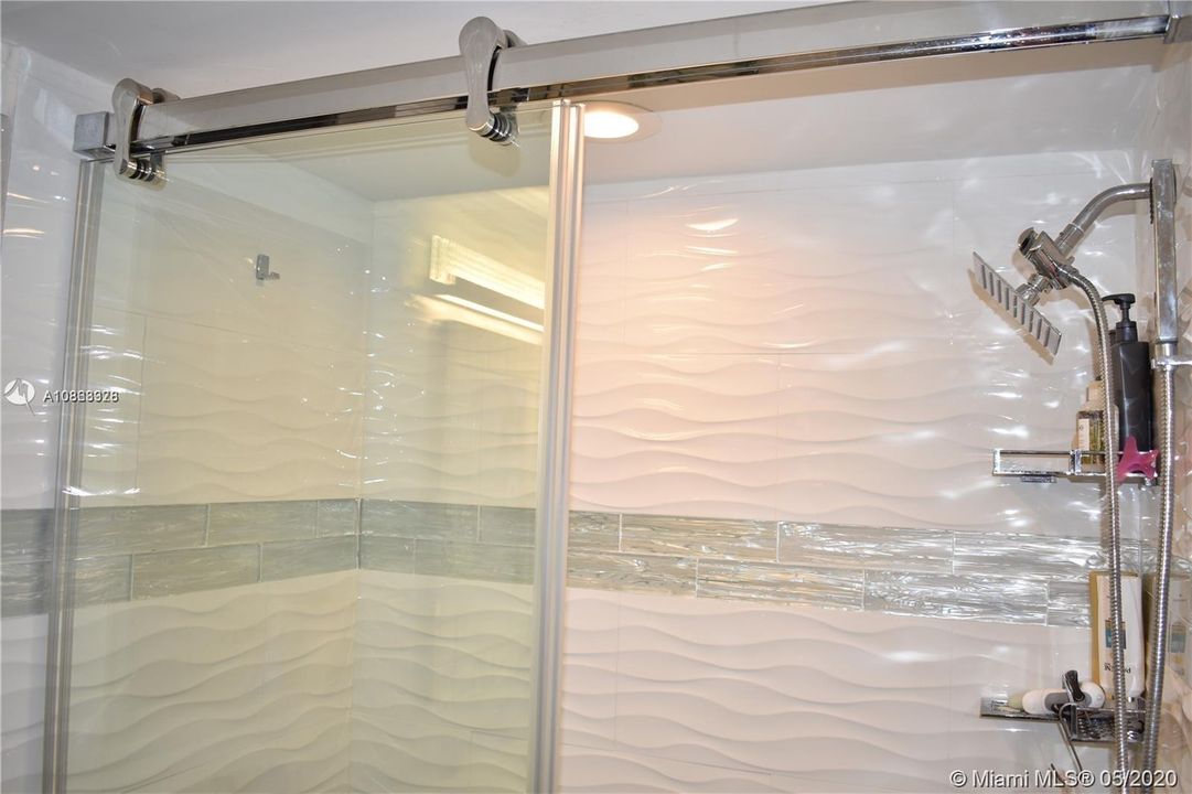 Vendido Recientemente: $82,500 (1 camas, 1 baños, 640 Pies cuadrados)