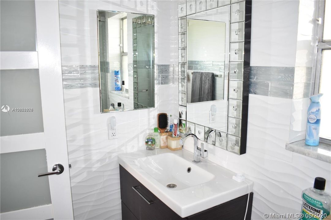 Vendido Recientemente: $82,500 (1 camas, 1 baños, 640 Pies cuadrados)