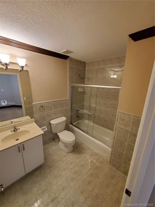 Recently Rented: $3,000 (4 beds, 3 baths, 2606 Square Feet)