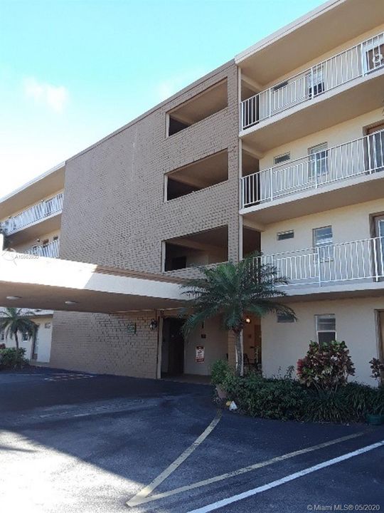 Recently Sold: $49,999 (2 beds, 2 baths, 982 Square Feet)