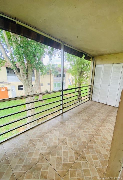 Recientemente alquilado: $1,350 (2 camas, 1 baños, 1000 Pies cuadrados)