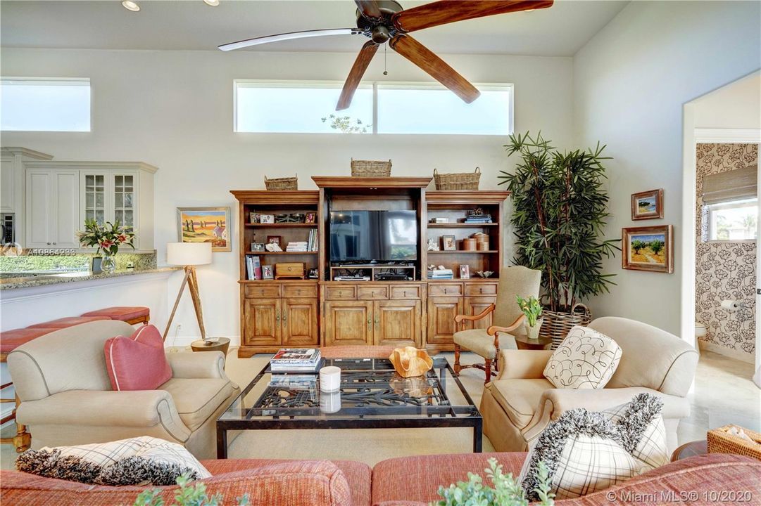 Recently Sold: $1,845,000 (5 beds, 6 baths, 5360 Square Feet)