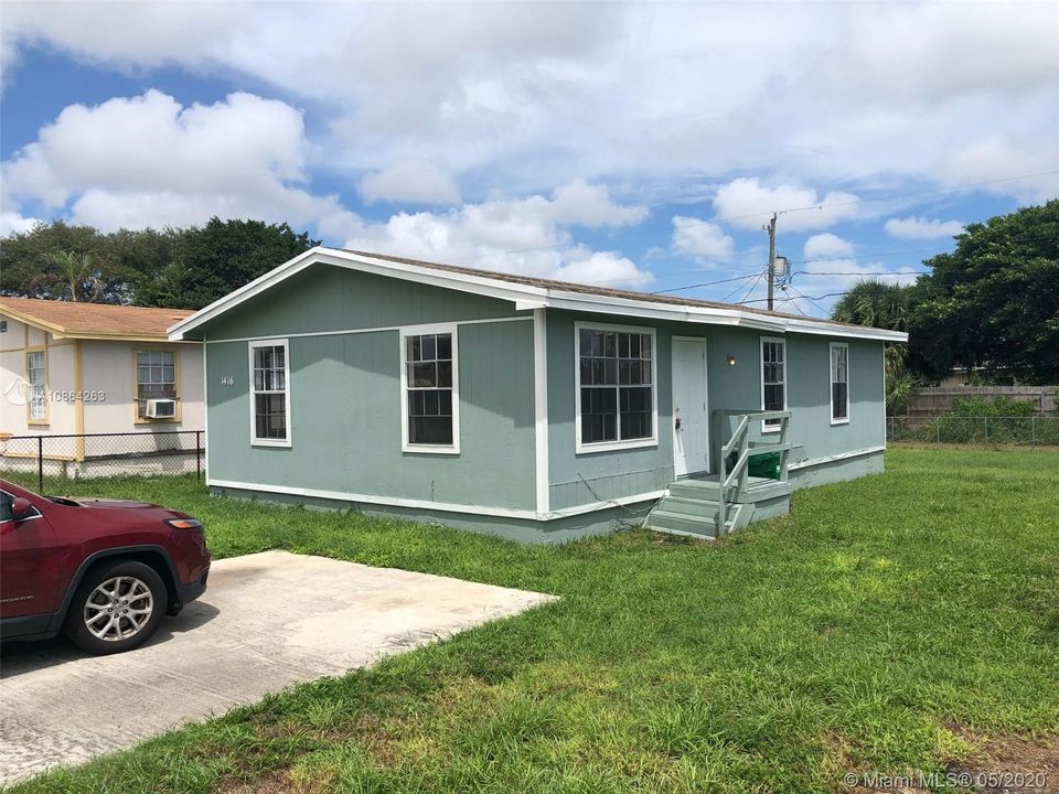 Recently Sold: $110,000 (3 beds, 1 baths, 1008 Square Feet)