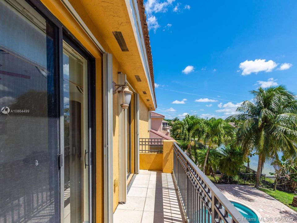 Recently Rented: $4,600 (5 beds, 5 baths, 4295 Square Feet)