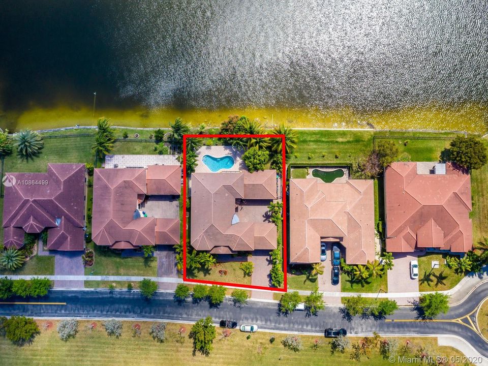 Recently Rented: $4,600 (5 beds, 5 baths, 4295 Square Feet)