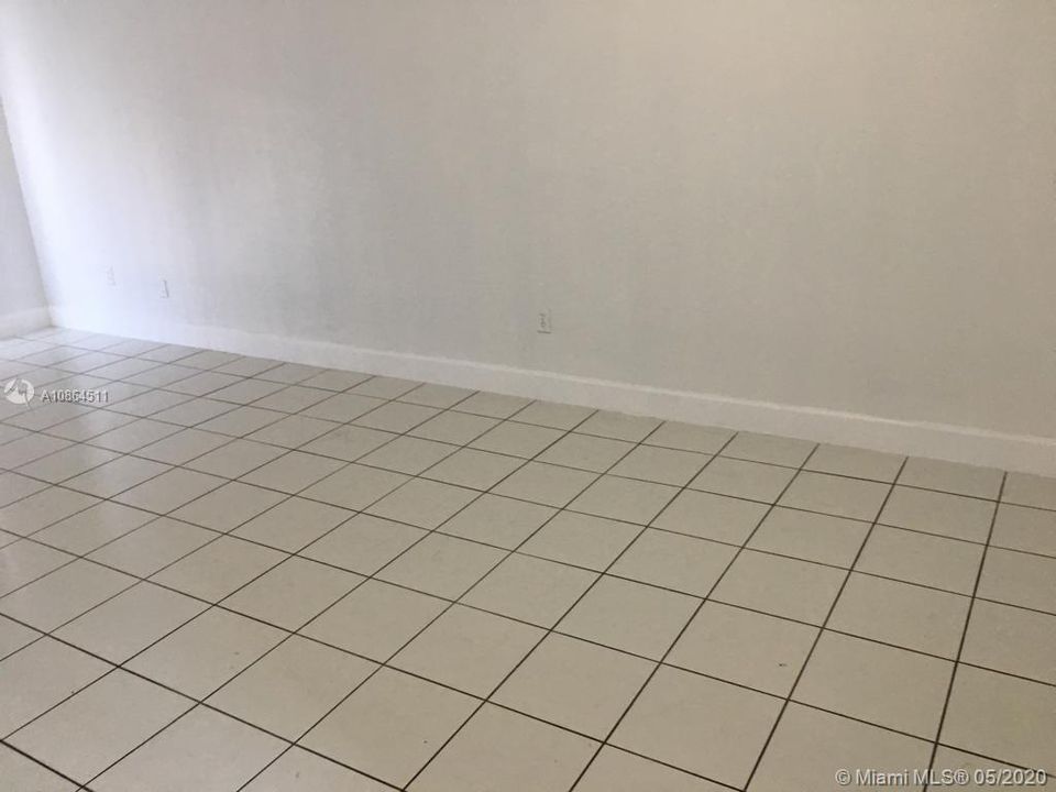 Recientemente alquilado: $1,250 (2 camas, 2 baños, 1138 Pies cuadrados)