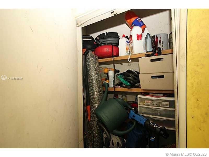 Vendido Recientemente: $125,000 (2 camas, 2 baños, 850 Pies cuadrados)