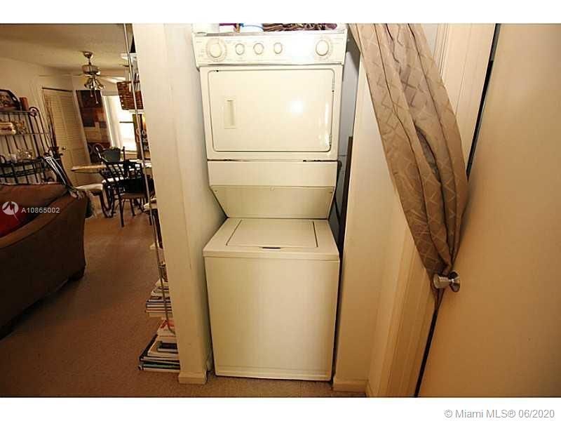 Vendido Recientemente: $125,000 (2 camas, 2 baños, 850 Pies cuadrados)