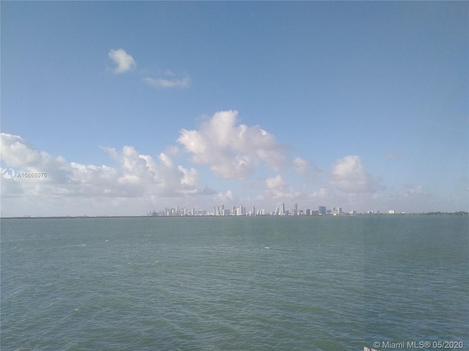 Recently Rented: $2,400 (2 beds, 2 baths, 18179 Square Feet)