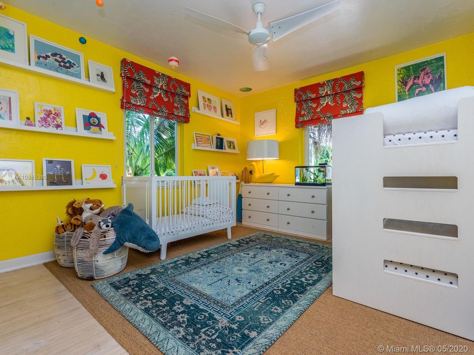 Recently Sold: $779,000 (3 beds, 2 baths, 1830 Square Feet)
