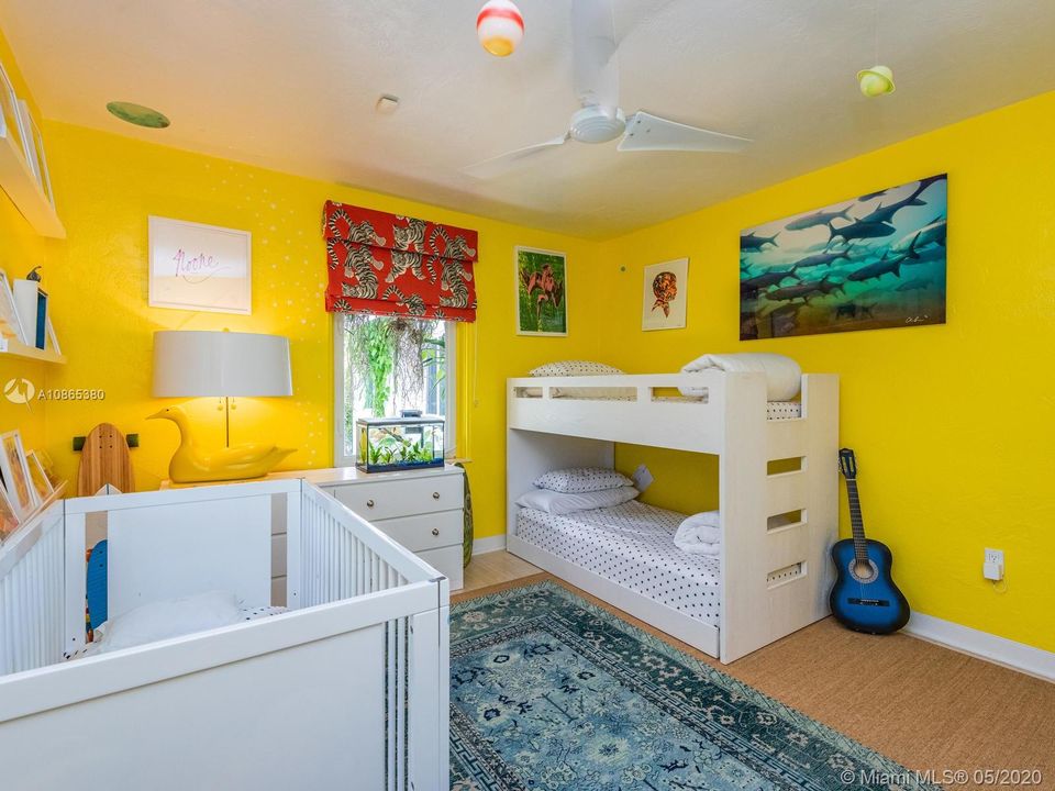 Recently Sold: $779,000 (3 beds, 2 baths, 1830 Square Feet)