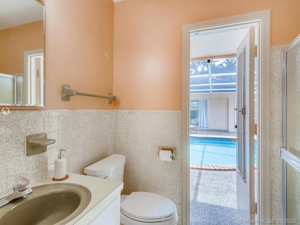Cabana bath which is next to 5th bedroom