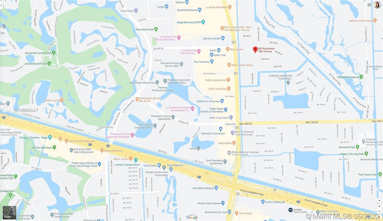 Very centrally located near many restaurants, Jacaranda golf club, Nova University, schools, Fort Lauderdale airport only 5.5 miles away!