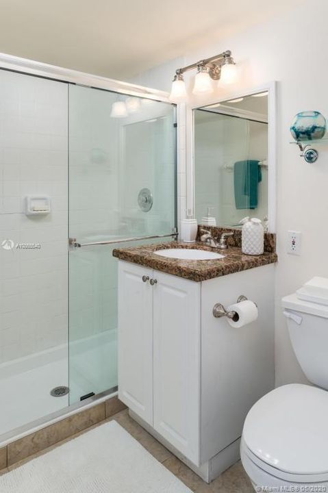 Recently Rented: $1,449 (2 beds, 2 baths, 980 Square Feet)