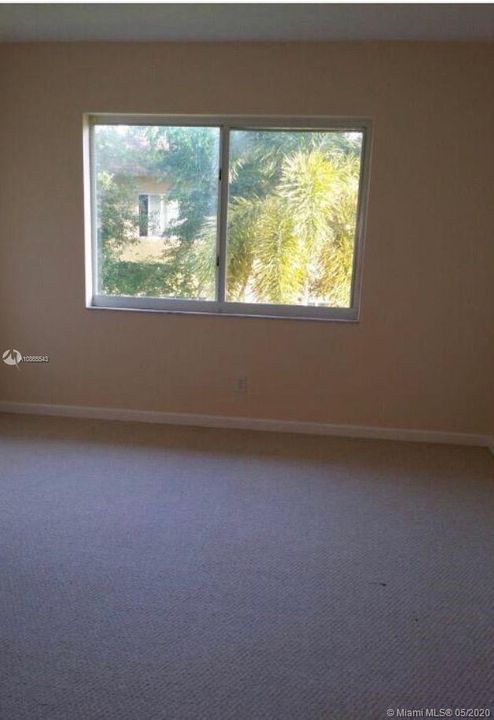 Vendido Recientemente: $107,000 (1 camas, 1 baños, 700 Pies cuadrados)