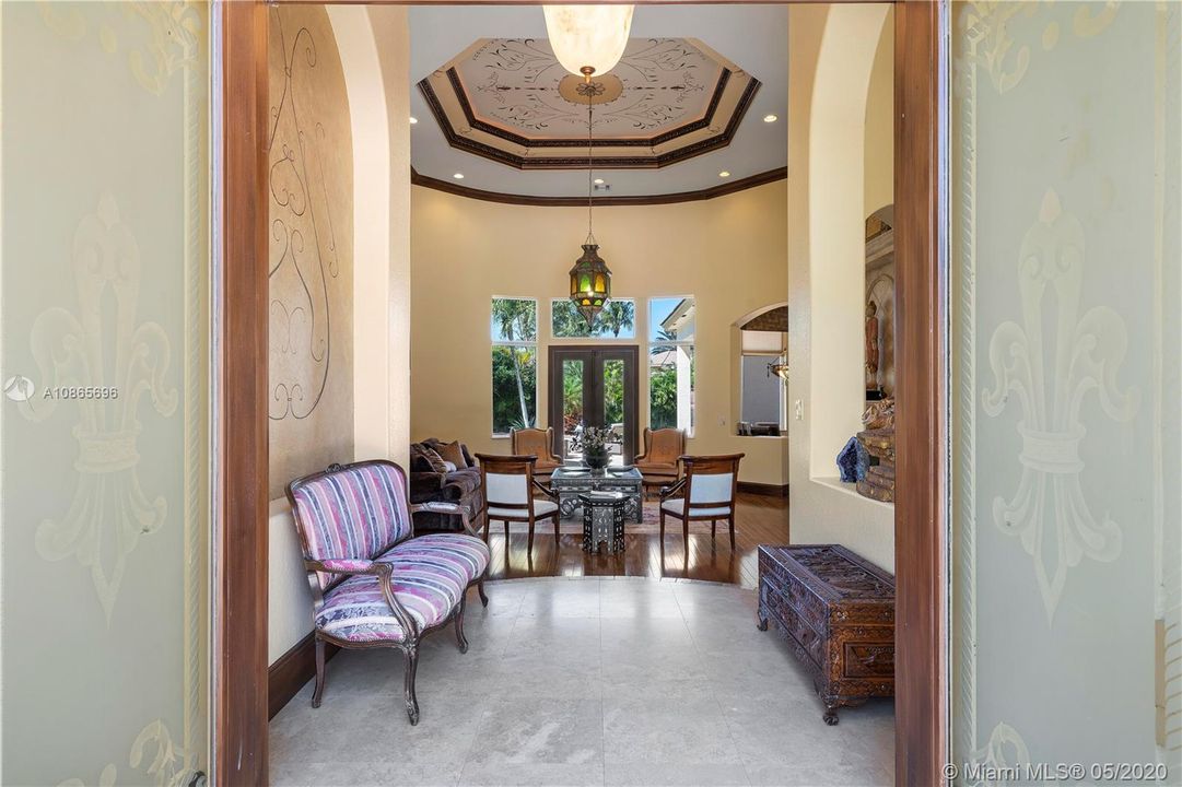 FRONT ENTRY