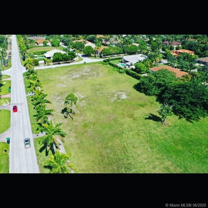 最近售出: $350,000 (0.65 acres)