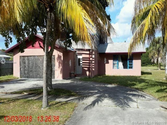 Vendido Recientemente: $165,000 (4 camas, 3 baños, 2176 Pies cuadrados)