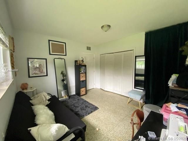 Recently Rented: $2,550 (2 beds, 2 baths, 1168 Square Feet)