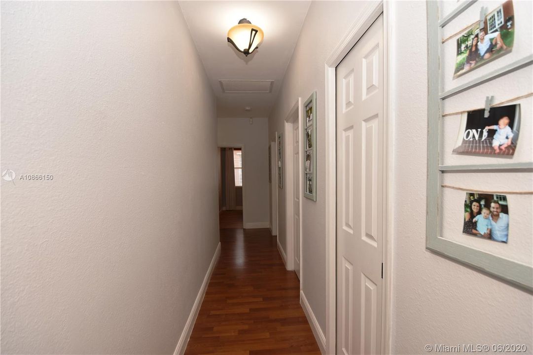 Recently Sold: $520,000 (4 beds, 2 baths, 2360 Square Feet)