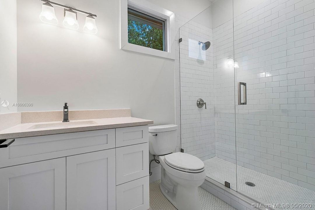 Upstairs bathroom