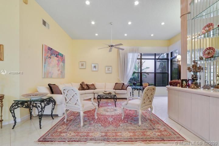 Recently Sold: $160,000 (3 beds, 2 baths, 2122 Square Feet)