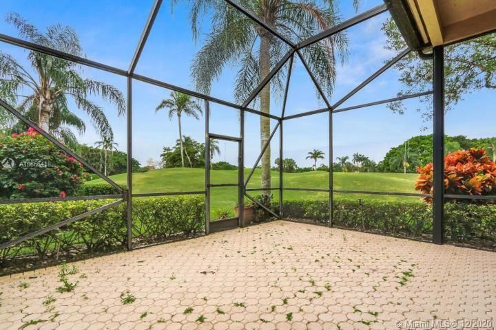 Recently Sold: $160,000 (3 beds, 2 baths, 2122 Square Feet)