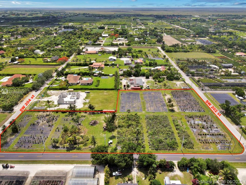 Недавно продано: $400,000 (4.46 acres)