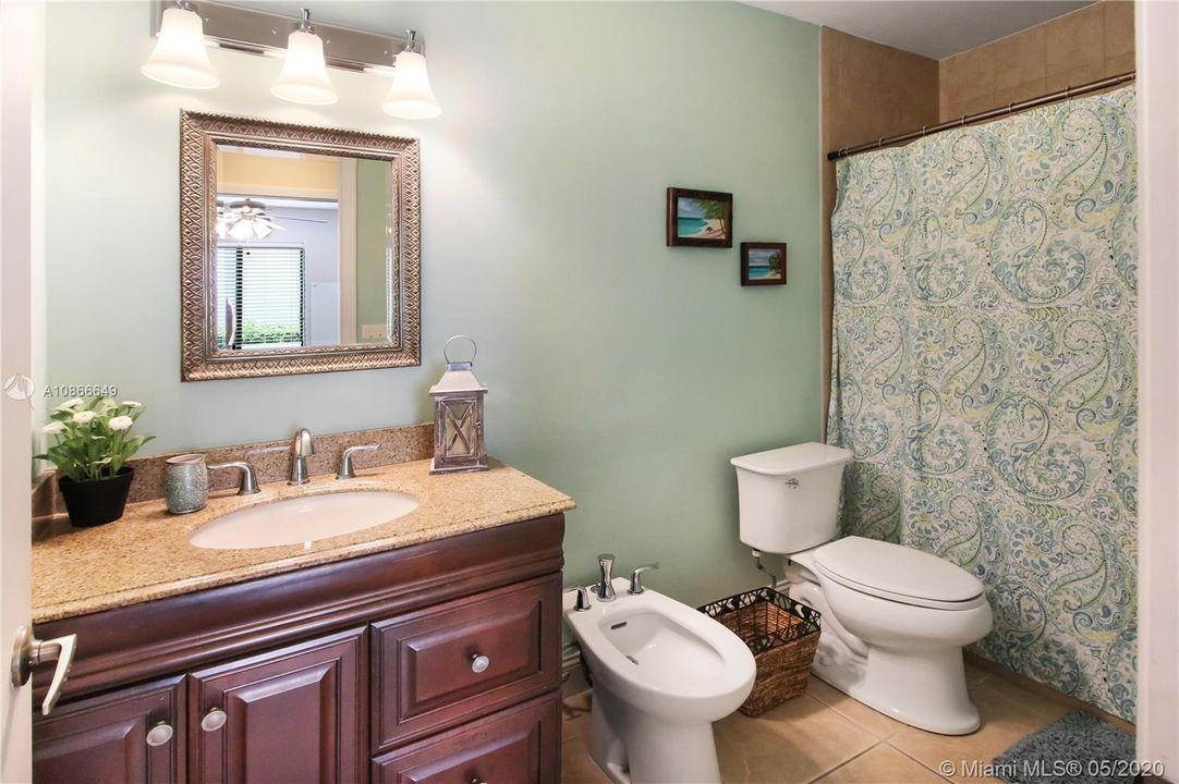 Recently Sold: $525,000 (4 beds, 3 baths, 2623 Square Feet)