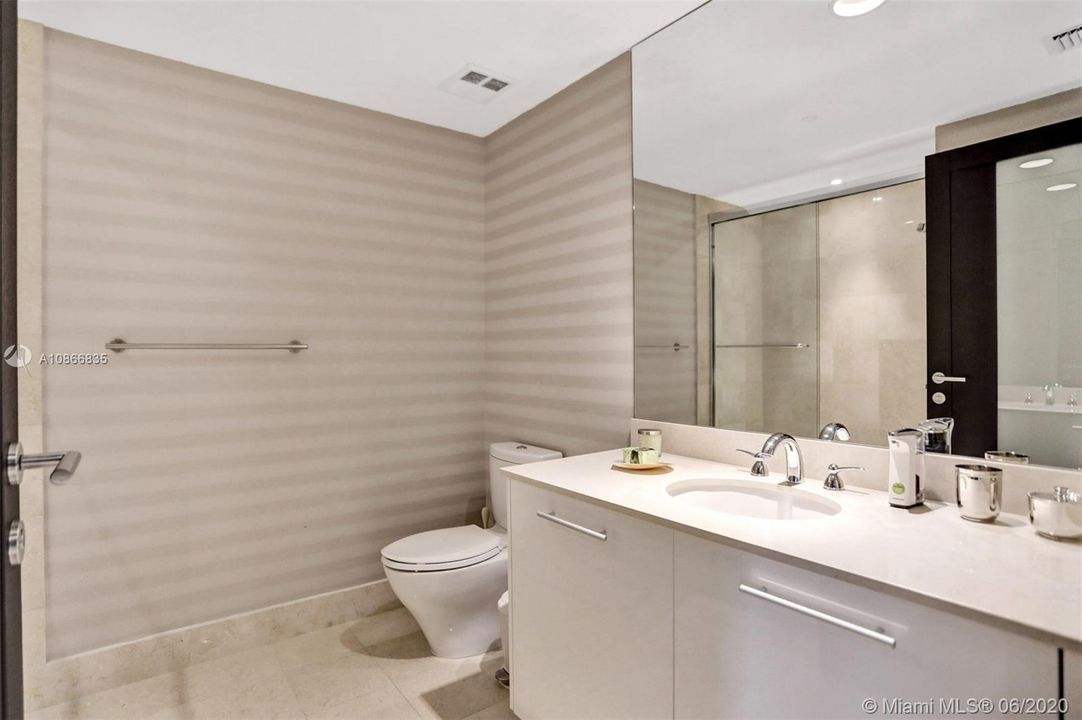 Second bedroom bath.