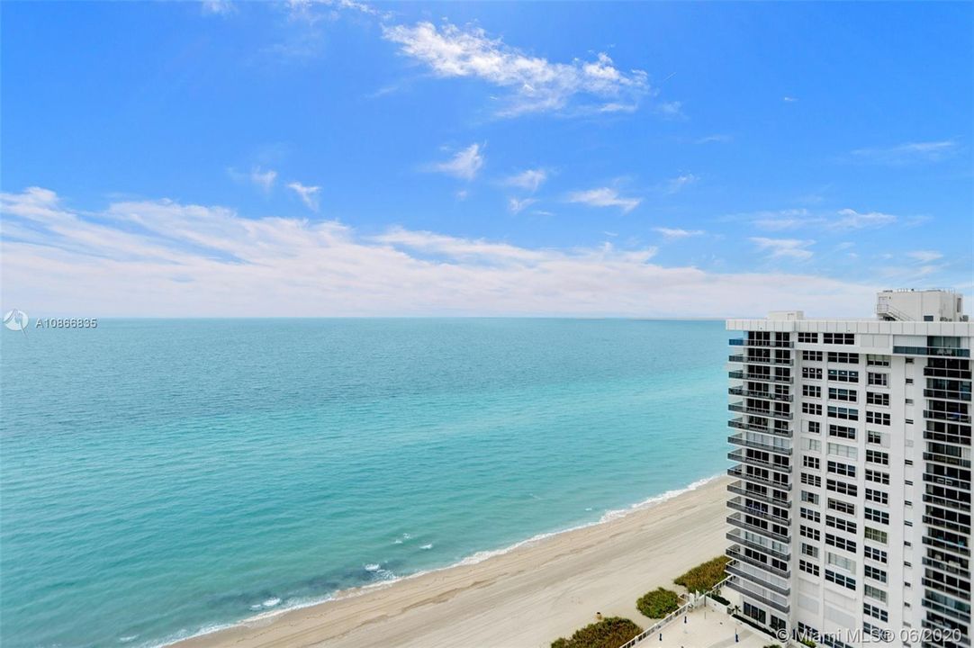 Recently Sold: $1,900,000 (3 beds, 3 baths, 3395 Square Feet)