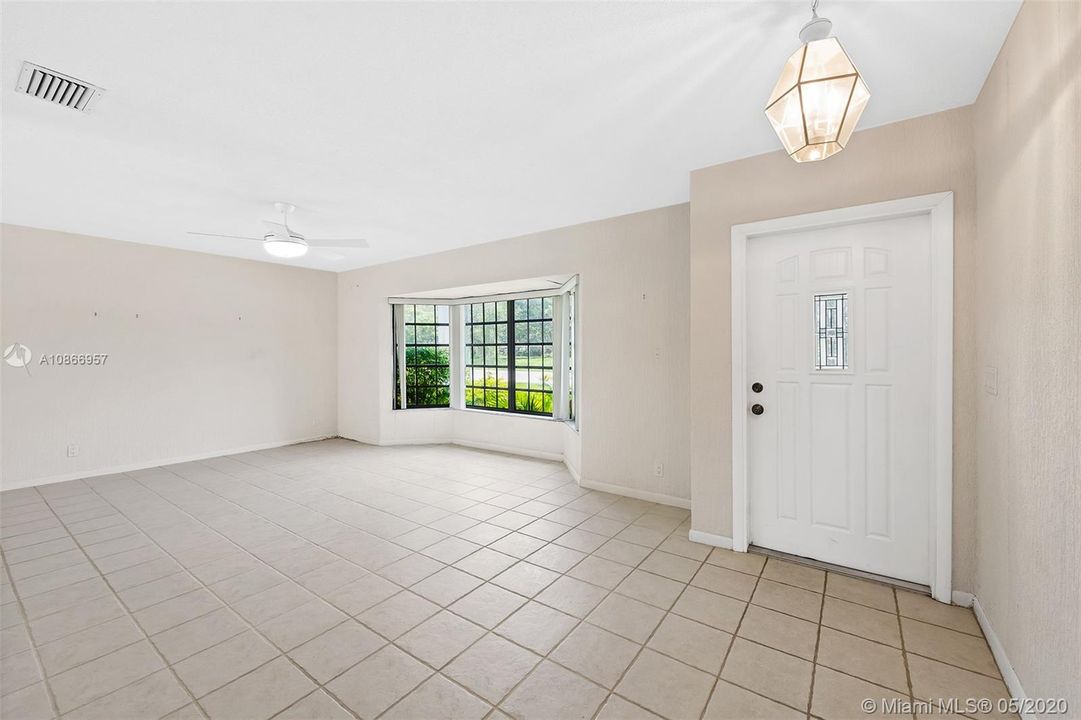 1029 W Palmetto Road Boca Baton FL 33486 - Front door entrance