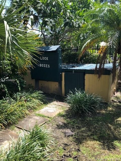 Recently Rented: $1,000 (1 beds, 1 baths, 427 Square Feet)