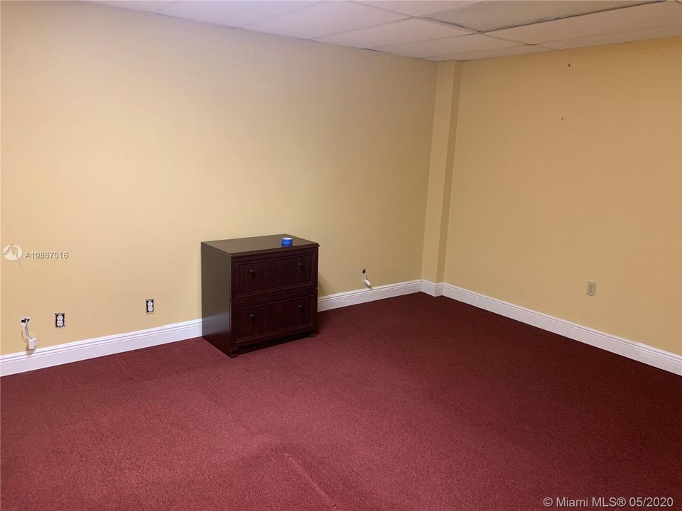Recently Sold: $120,000 (0 beds, 0 baths, 476 Square Feet)