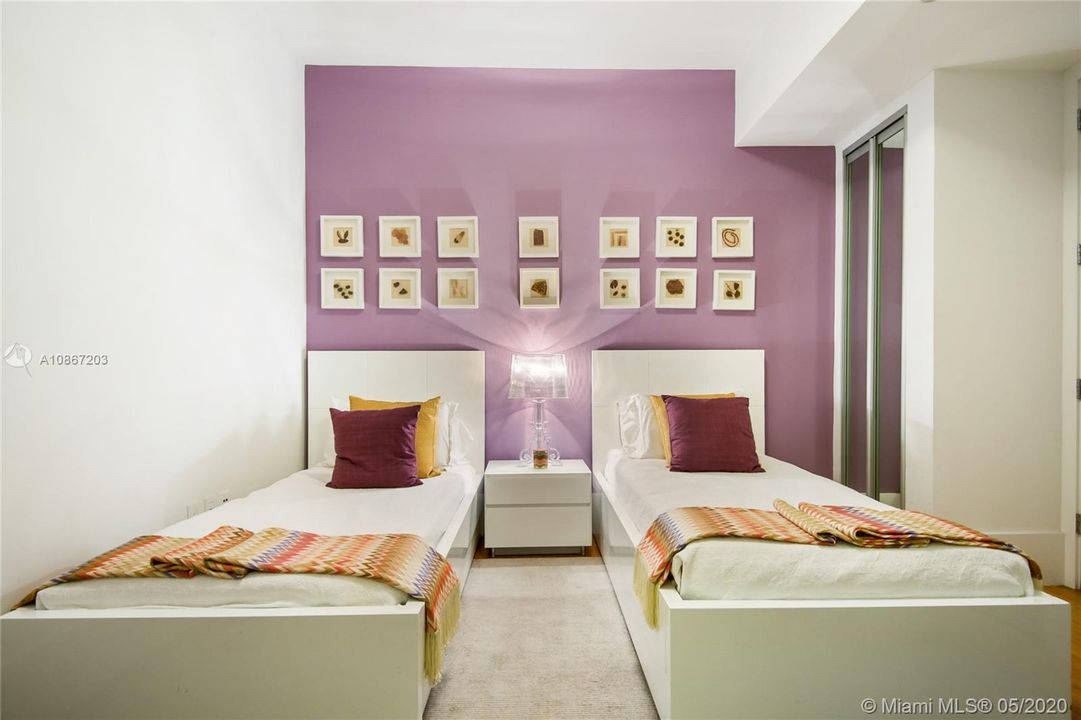 Recientemente alquilado: $18,500 (3 camas, 3 baños, 2122 Pies cuadrados)
