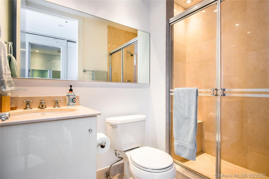 Recientemente alquilado: $18,500 (3 camas, 3 baños, 2122 Pies cuadrados)