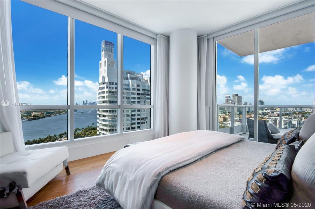 Recientemente alquilado: $18,500 (3 camas, 3 baños, 2122 Pies cuadrados)